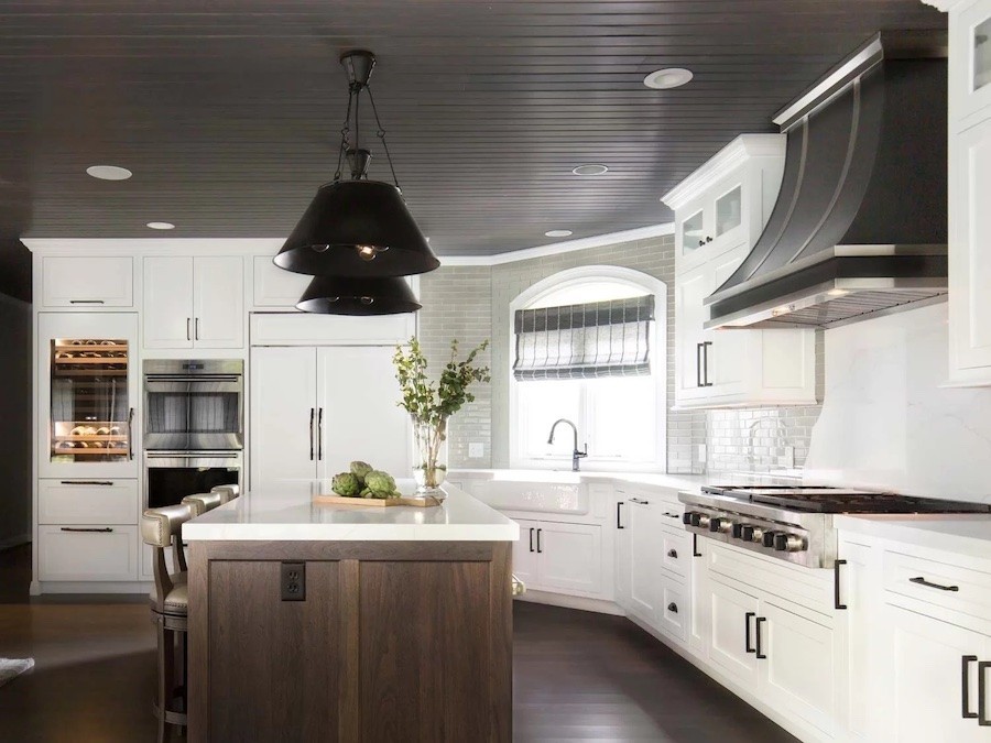 3-Reasons-to-Include-Automated-Lighting-in-Your-New-Builds